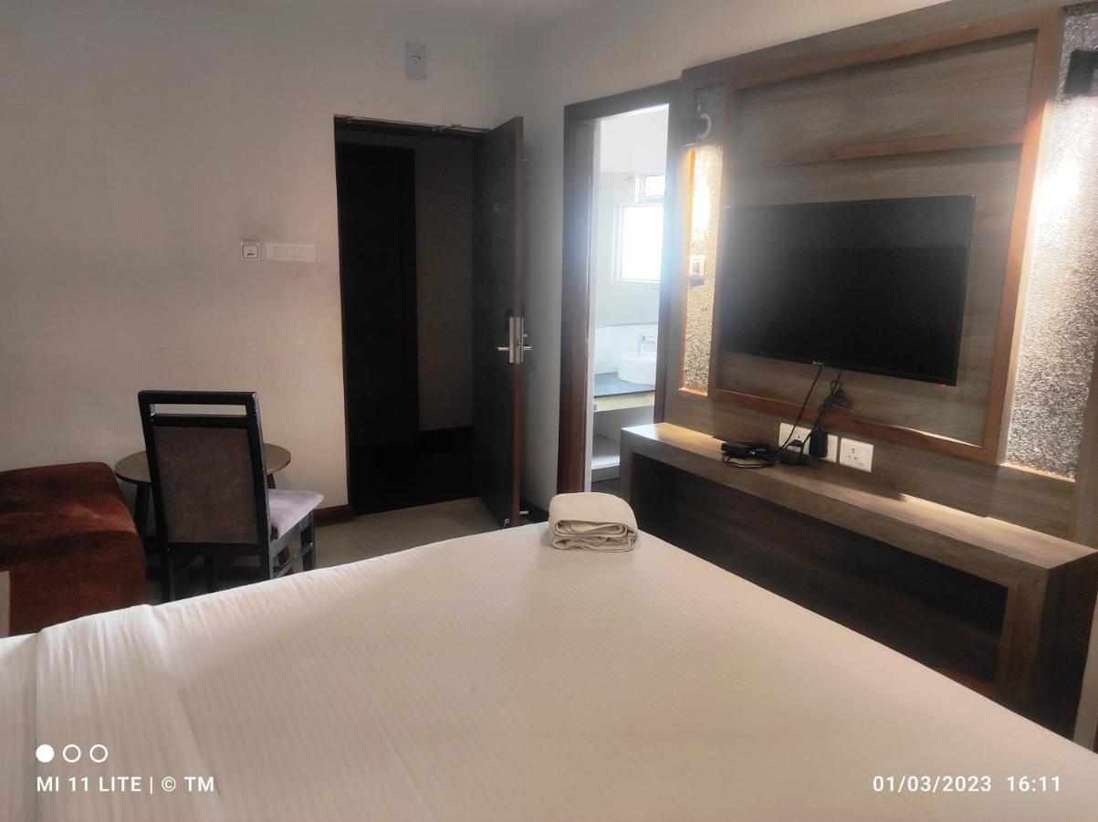 Hotel K79 جمشيدبور المظهر الخارجي الصورة