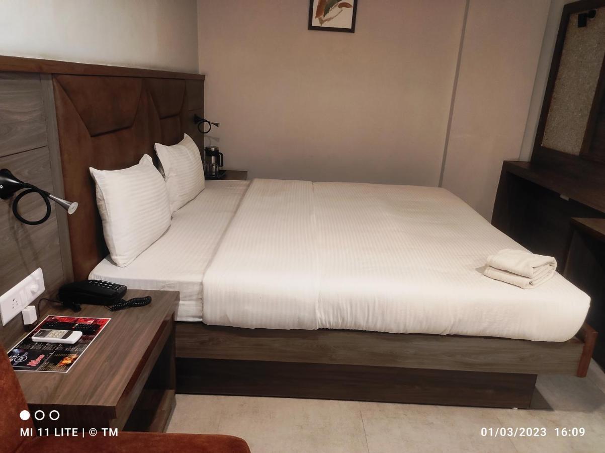 Hotel K79 جمشيدبور المظهر الخارجي الصورة