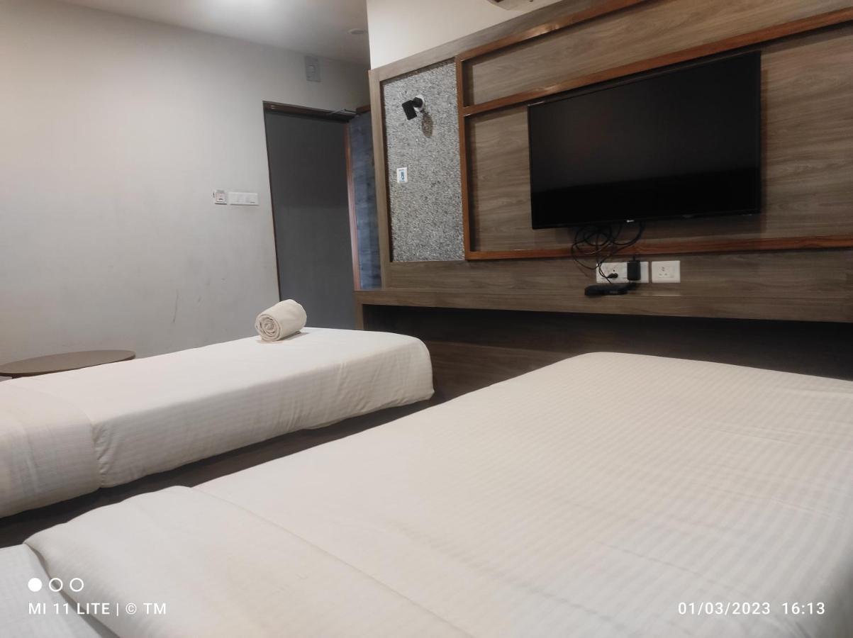 Hotel K79 جمشيدبور المظهر الخارجي الصورة