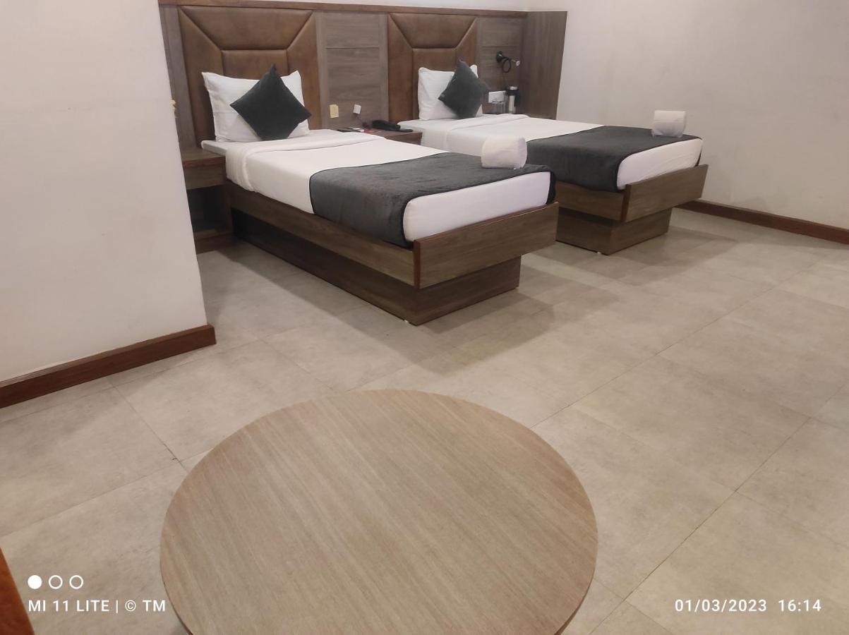 Hotel K79 جمشيدبور المظهر الخارجي الصورة