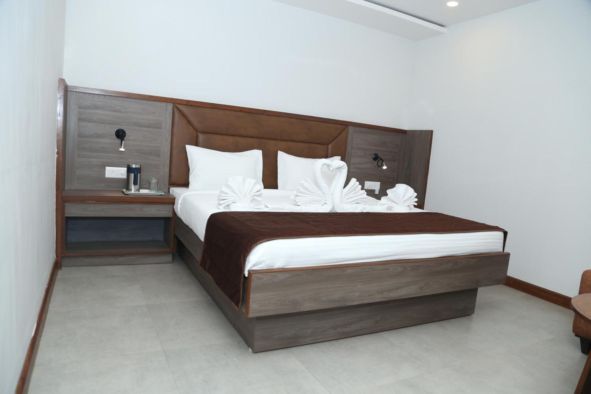 Hotel K79 جمشيدبور المظهر الخارجي الصورة